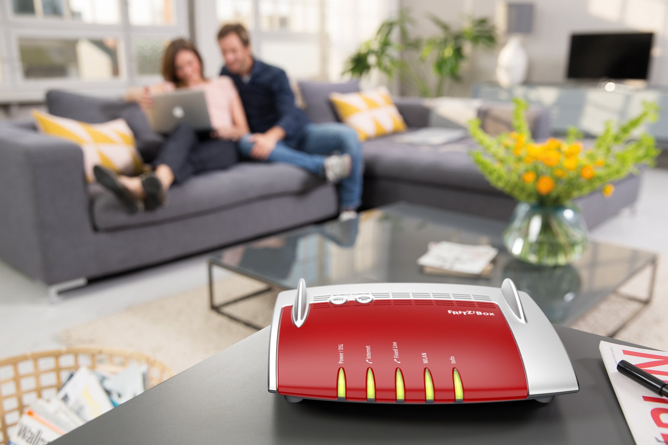 AVM_FRITZBox_7490_Ambiente_en.jpg